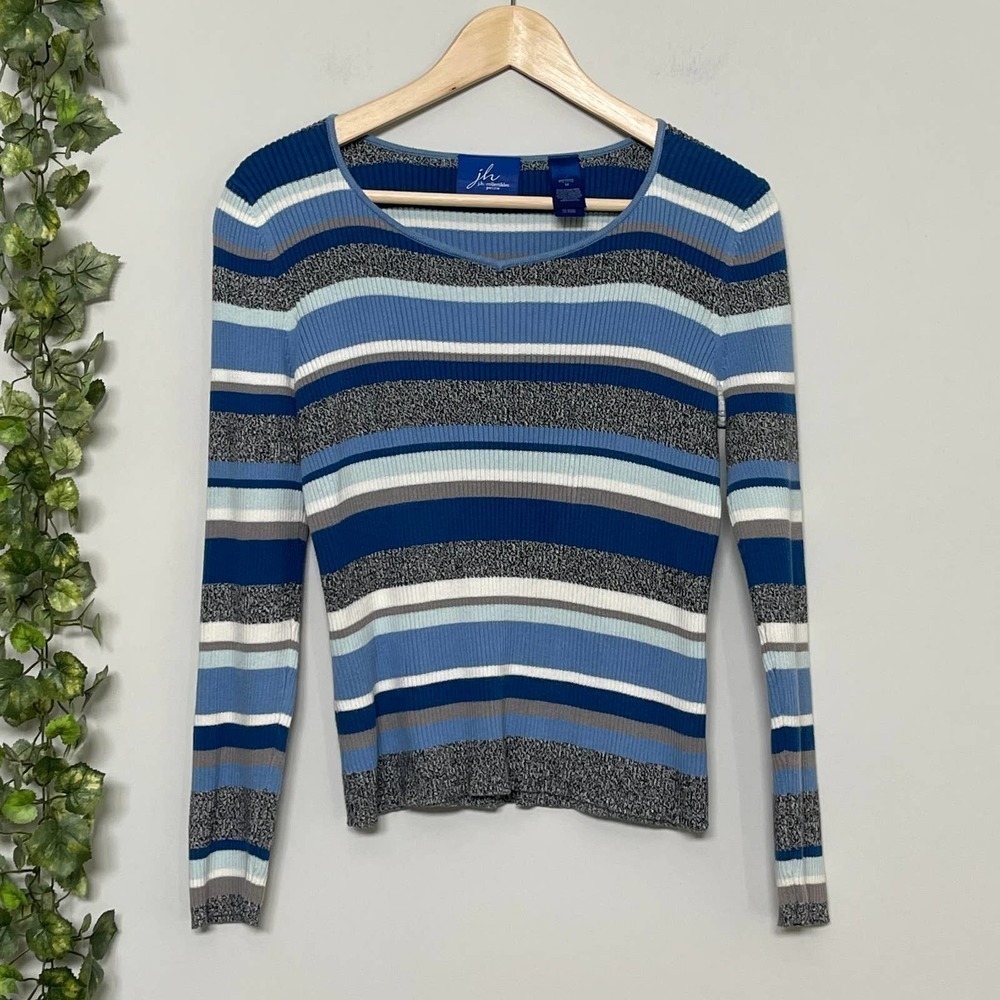 J. H. COLLECTIBLES | LIGHTWEIGHT SWEATER TOP SIZE M PETITE M (PETITE)